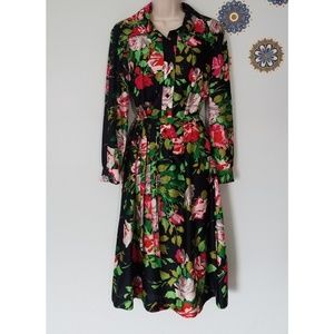Vintage 70s Floral Butterfly Collar Shirt Dress